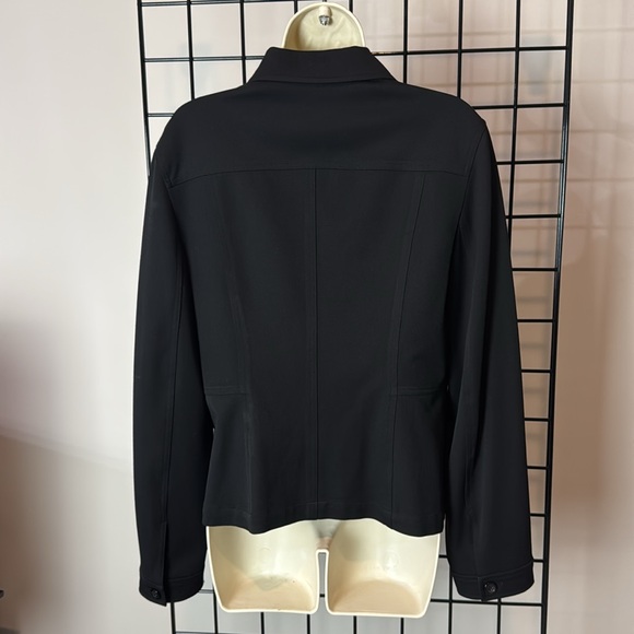 TALBOTS Stretch Black Modern Blazer / Jacket Sz 8 - Picture 3 of 5